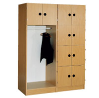 Kleiderwäscheschrank mit